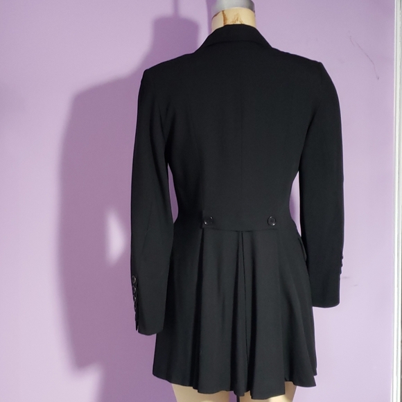 Black Jacket - Picture 2 of 6